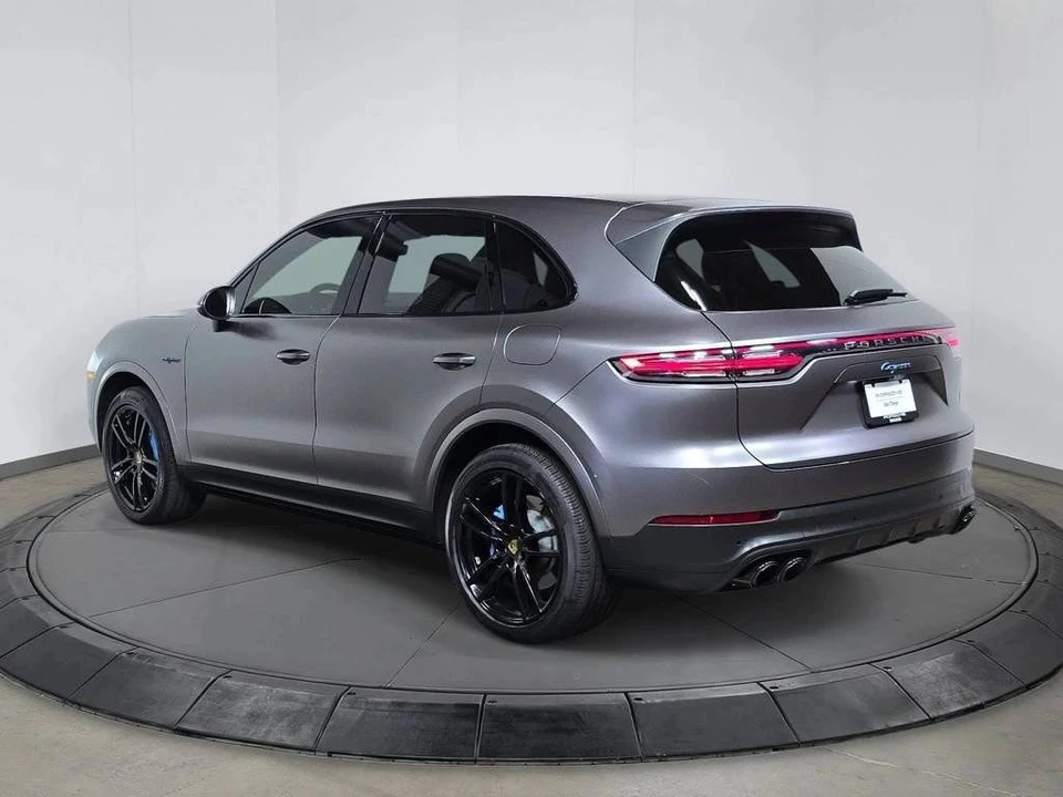 2022 Porsche 9Y0/9Y3 Cayenne - Image 3 of 5