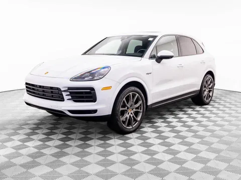2022 Porsche Cayenne E-Hybrid Platinum Edition