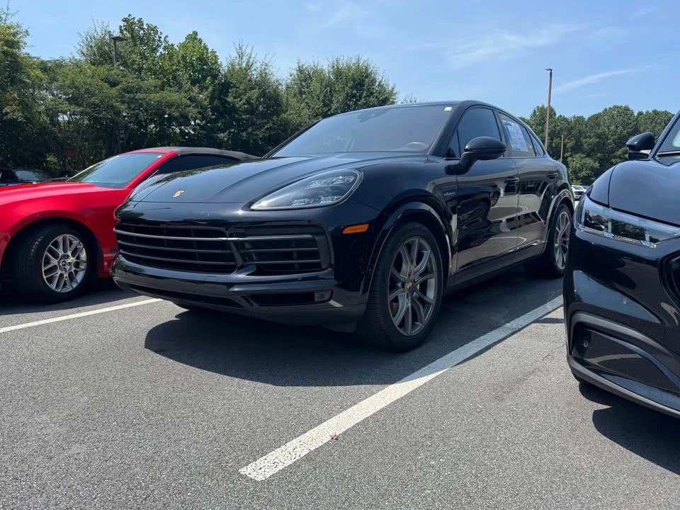 2022 Porsche 9Y0/9Y3 Cayenne - Image 2 of 9