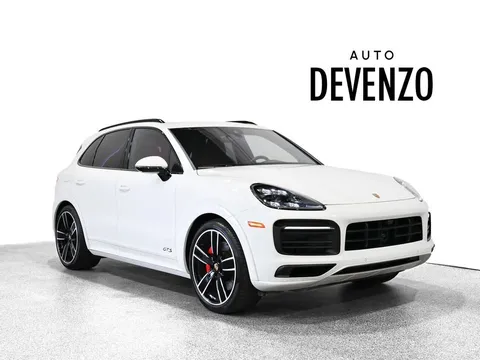 2022 Porsche Cayenne GTS