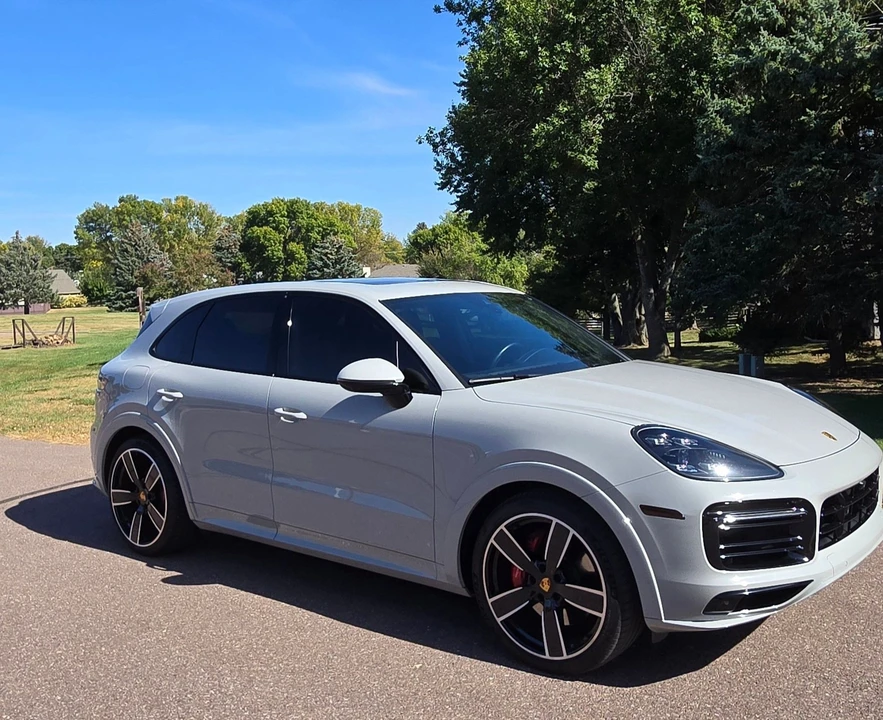 2022 Porsche 9Y0/9Y3 Cayenne GTS - Image 13 of 15