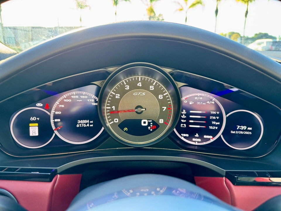 2022 Porsche 9Y0/9Y3 Cayenne GTS - Image 11 of 19
