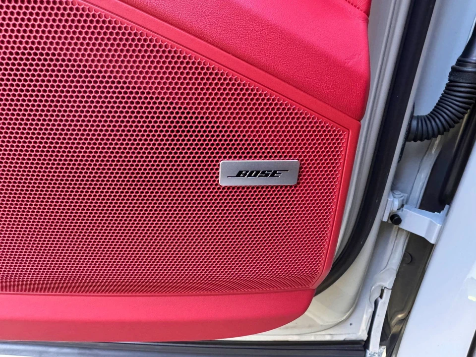 2022 Porsche 9Y0/9Y3 Cayenne GTS - Image 14 of 19