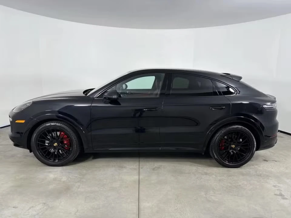 2022 Porsche 9Y0/9Y3 Cayenne GTS - Image 11 of 31