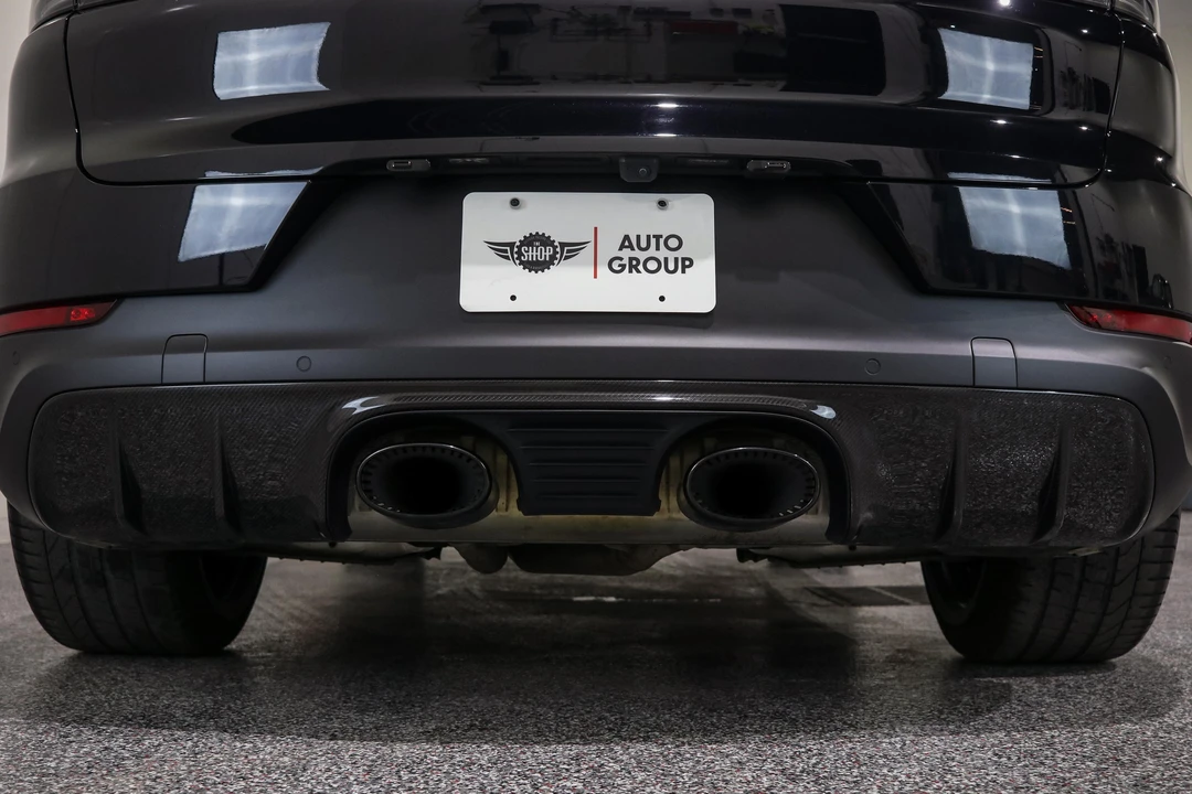 2022 Porsche 9Y0/9Y3 Cayenne GTS - Image 20 of 31