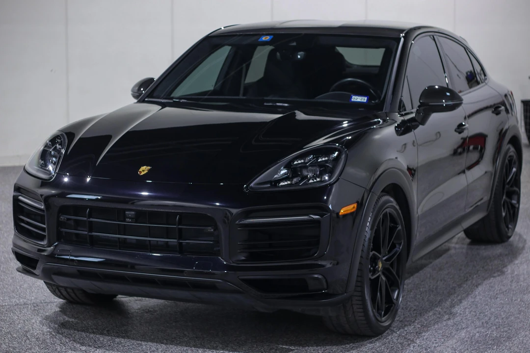 2022 Porsche 9Y0/9Y3 Cayenne GTS - Image 7 of 31