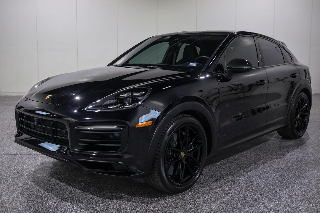 2022 Porsche 9Y0/9Y3 Cayenne GTS - Image 8 of 31