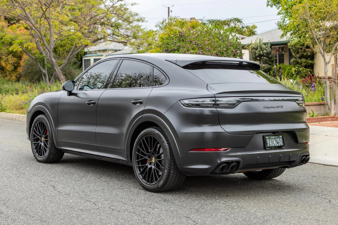 2022 Porsche 9Y0/9Y3 Cayenne GTS - Image 7 of 31
