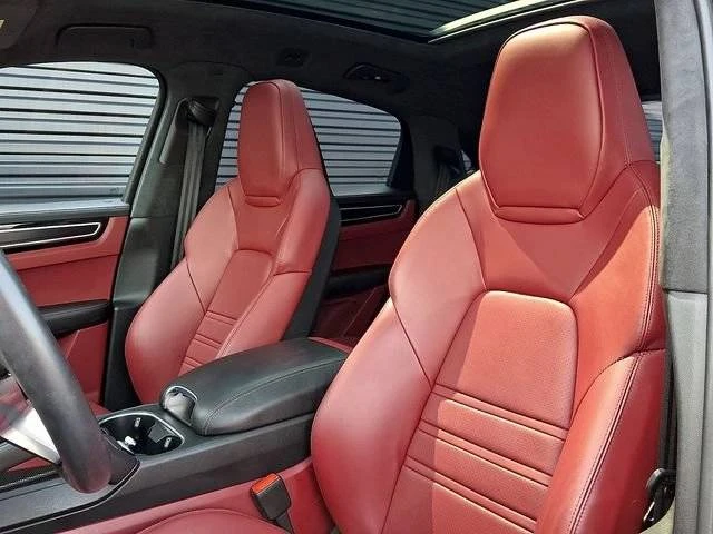 2022 Porsche 9Y0/9Y3 Cayenne GTS - Image 5 of 5