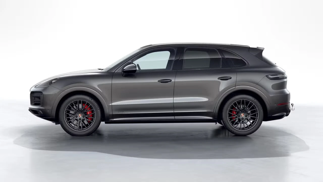 2022 Porsche 9Y0/9Y3 Cayenne GTS - Image 12 of 30
