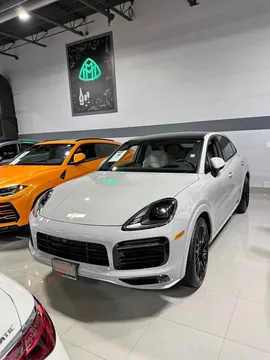 2022 Porsche Cayenne GTS Coupe