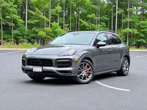 2022 Porsche Cayenne GTS Premium Plus Package