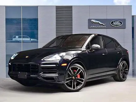 2022 Porsche Cayenne GTS Coupe AWD