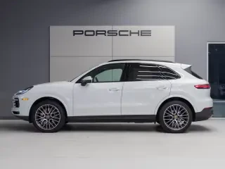 2022 Porsche 9Y0/9Y3 Cayenne - Image 2 of 4