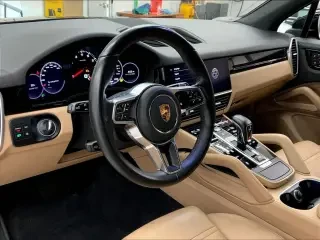 2022 Porsche 9Y0/9Y3 Cayenne - Image 4 of 4