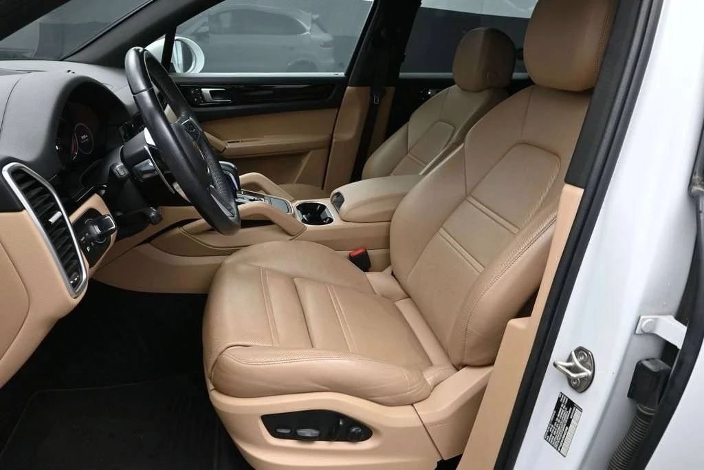 2022 Porsche 9Y0/9Y3 Cayenne - Image 5 of 5