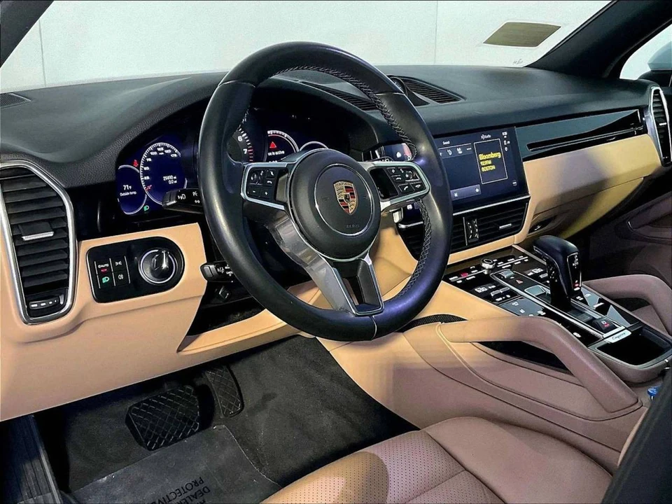 2022 Porsche 9Y0/9Y3 Cayenne - Image 4 of 5