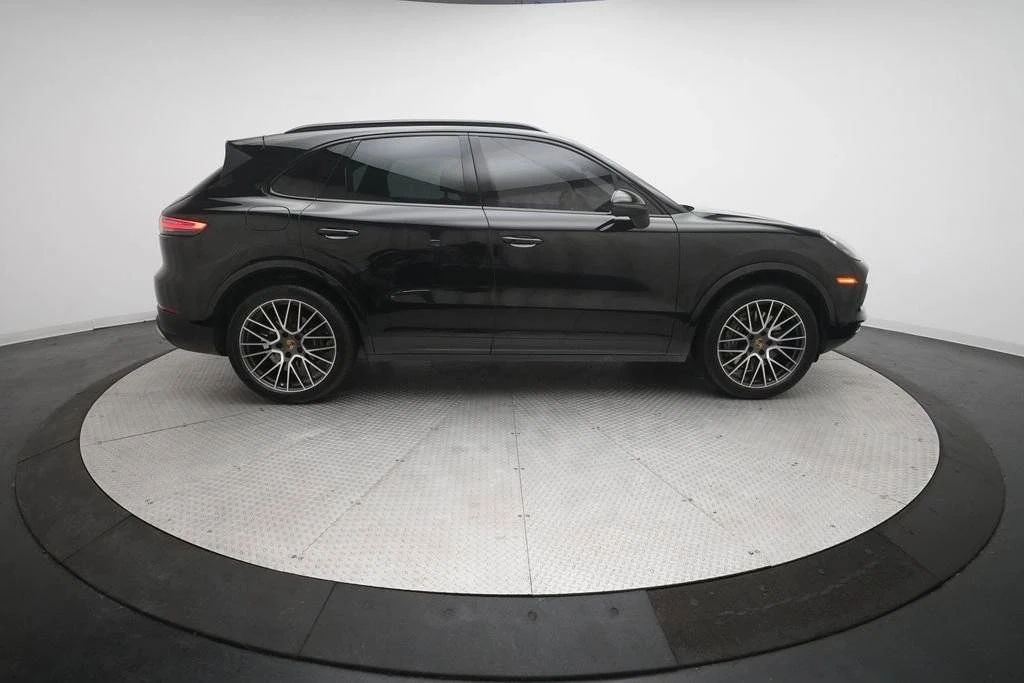2022 Porsche 9Y0/9Y3 Cayenne - Image 4 of 5