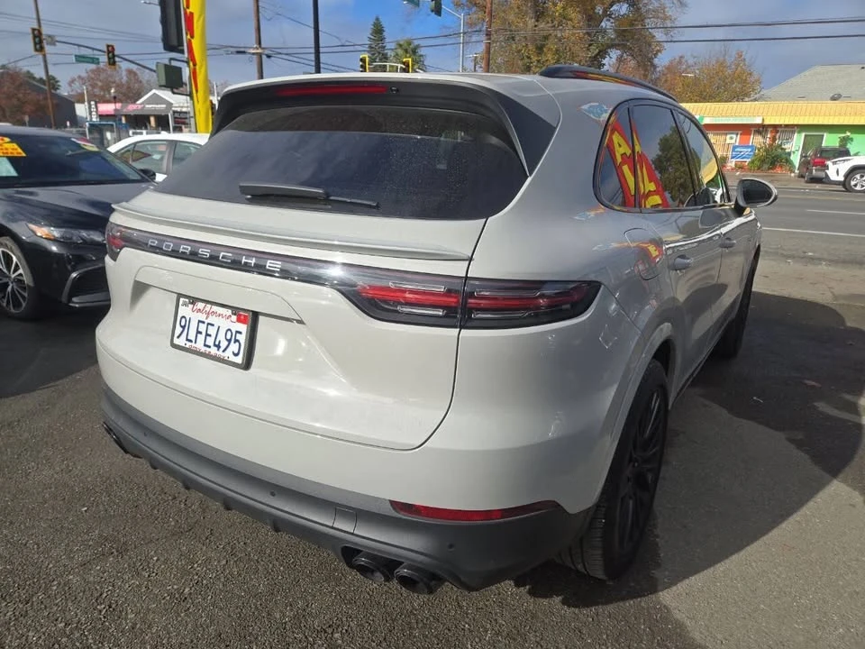 2022 Porsche 9Y0/9Y3 Cayenne - Image 4 of 11