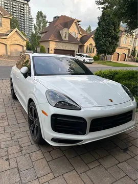 2022 Porsche Cayenne GTS