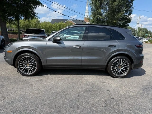 2022 Porsche 9Y0/9Y3 Cayenne - Image 2 of 20