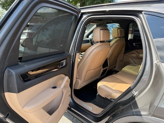 2022 Porsche 9Y0/9Y3 Cayenne - Image 9 of 20