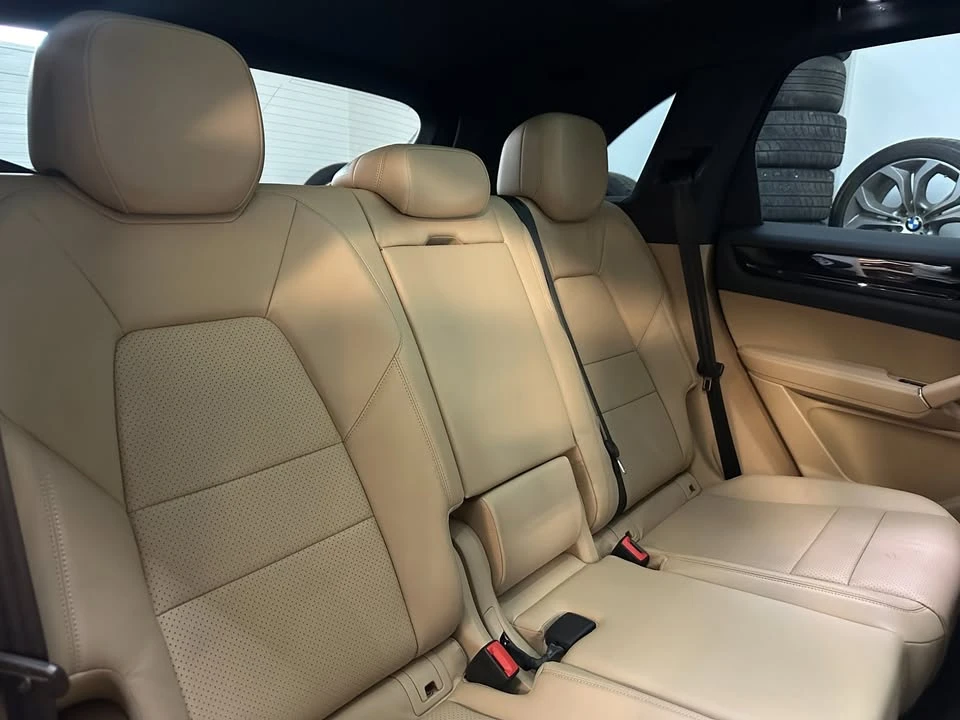 2022 Porsche 9Y0/9Y3 Cayenne - Image 8 of 16