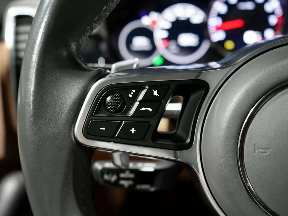 2022 Porsche 9Y0/9Y3 Cayenne - Image 17 of 20
