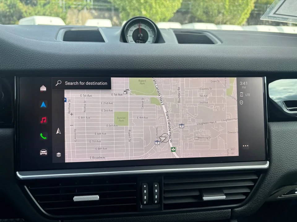 2022 Porsche 9Y0/9Y3 Cayenne - Image 13 of 17