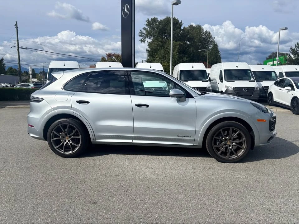 2022 Porsche 9Y0/9Y3 Cayenne - Image 4 of 17