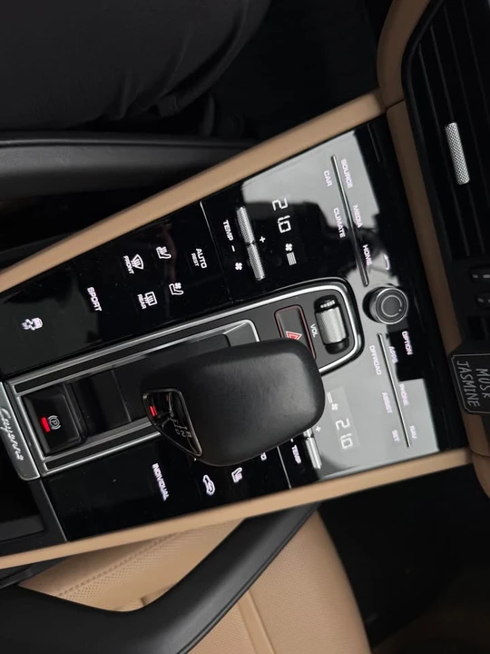 2022 Porsche 9Y0/9Y3 Cayenne - Image 12 of 14