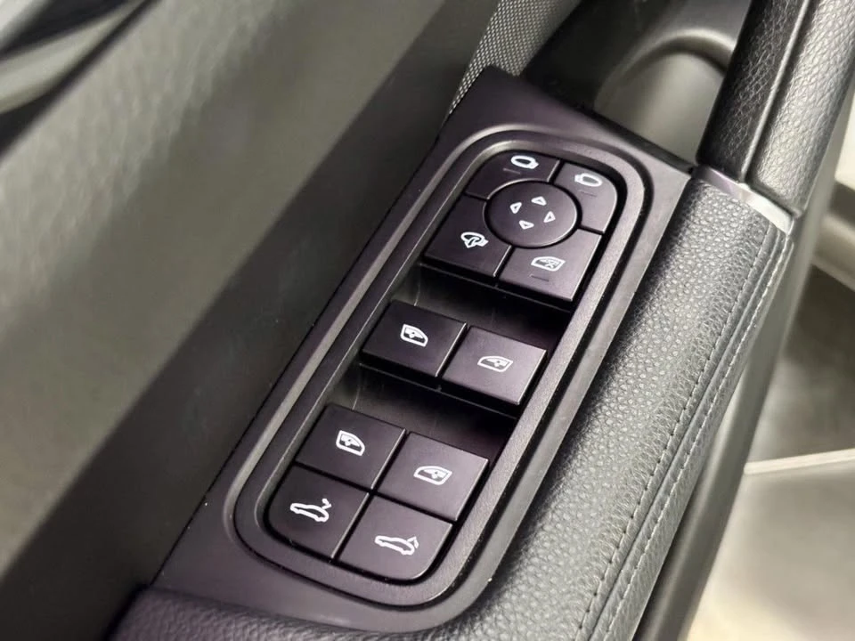 2022 Porsche 9Y0/9Y3 Cayenne - Image 14 of 20