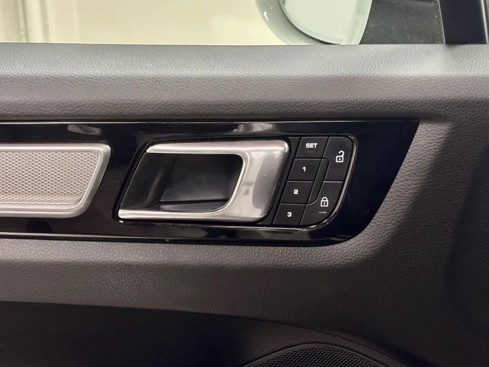 2022 Porsche 9Y0/9Y3 Cayenne - Image 15 of 20