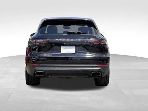 2022 Porsche Cayenne Platinum Edition