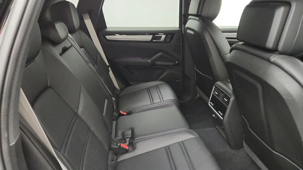 2022 Porsche 9Y0/9Y3 Cayenne - Image 24 of 27