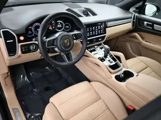 2022 Porsche 9Y0/9Y3 Cayenne - Image 4 of 4