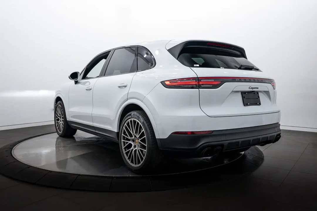 2022 Porsche 9Y0/9Y3 Cayenne - Image 3 of 6