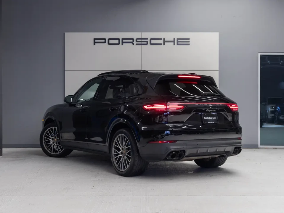 2022 Porsche 9Y0/9Y3 Cayenne - Image 3 of 7