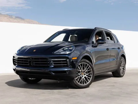 2022 Porsche Cayenne Platinum Edition