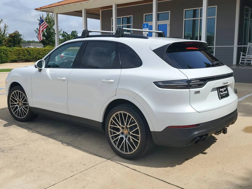 2022 Porsche 9Y0/9Y3 Cayenne - Image 3 of 5
