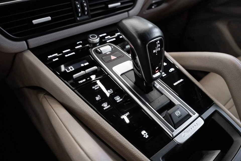 2022 Porsche 9Y0/9Y3 Cayenne - Image 13 of 13