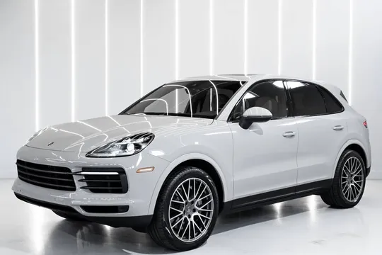 2022 Porsche Cayenne Platinum Edition
