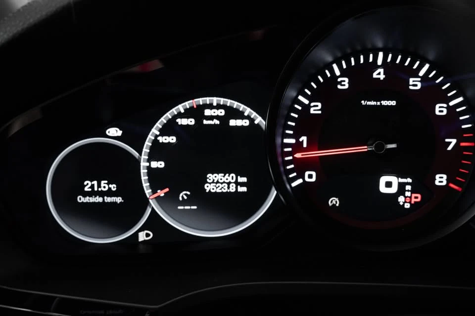 2022 Porsche 9Y0/9Y3 Cayenne - Image 12 of 13