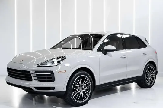 2022 Porsche Cayenne Platinum Edition Premium Package Plus