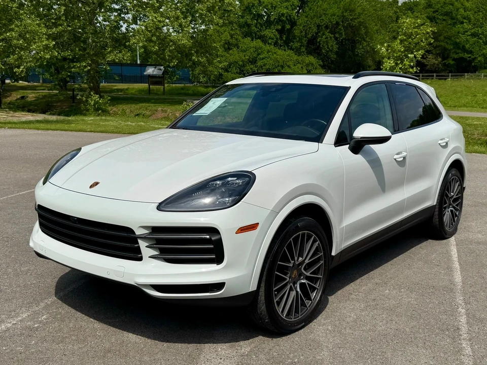2022 Porsche 9Y0/9Y3 Cayenne - Image 2 of 21