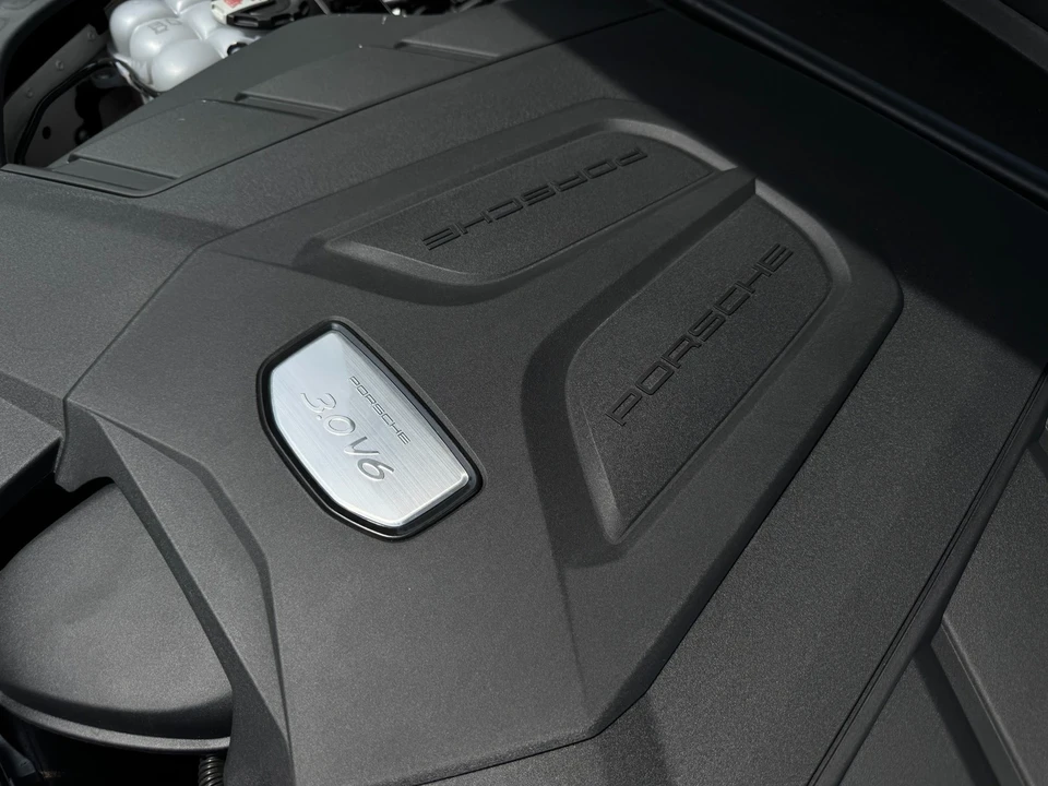 2022 Porsche 9Y0/9Y3 Cayenne - Image 14 of 21