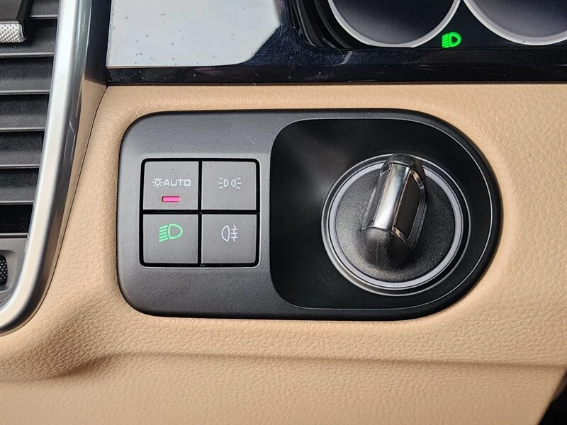 2022 Porsche 9Y0/9Y3 Cayenne - Image 29 of 31