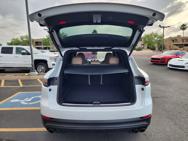 2022 Porsche 9Y0/9Y3 Cayenne - Image 12 of 31