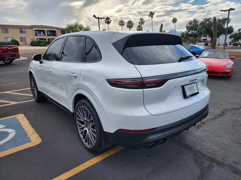 2022 Porsche 9Y0/9Y3 Cayenne - Image 5 of 31
