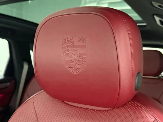 2022 Porsche 9Y0/9Y3 Cayenne - Image 18 of 21